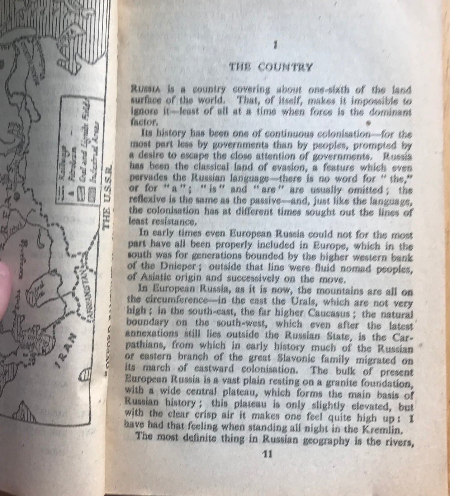 1942 Russia Bernard Pares Penguin book page with text about the country's geography and history