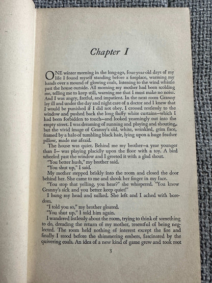 1945 Black Boy first edition opening page with text and chapter title for classic literature lovers