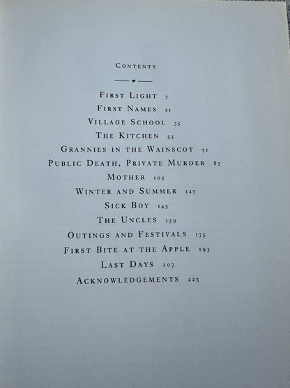 Contents page of the illustrated edition of 1984 Cider With Rosie featuring chapter titles and page numbers