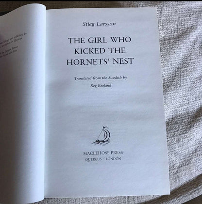 *1st*The Girl Who Kicked the Hornets' Nest by Stieg Larsson (2009)Quercus(Maclehose Press) Honeyburn Books (UK)