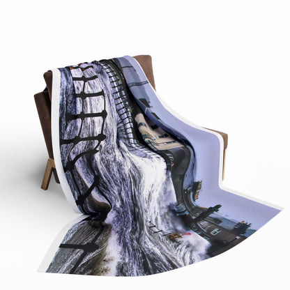 Rough seas Arctic Fleece Blanket