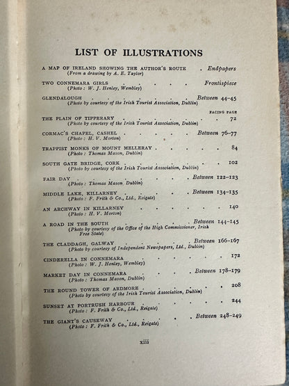 1930*1st* In Search of Ireland - H.V. Morton(Methuen)