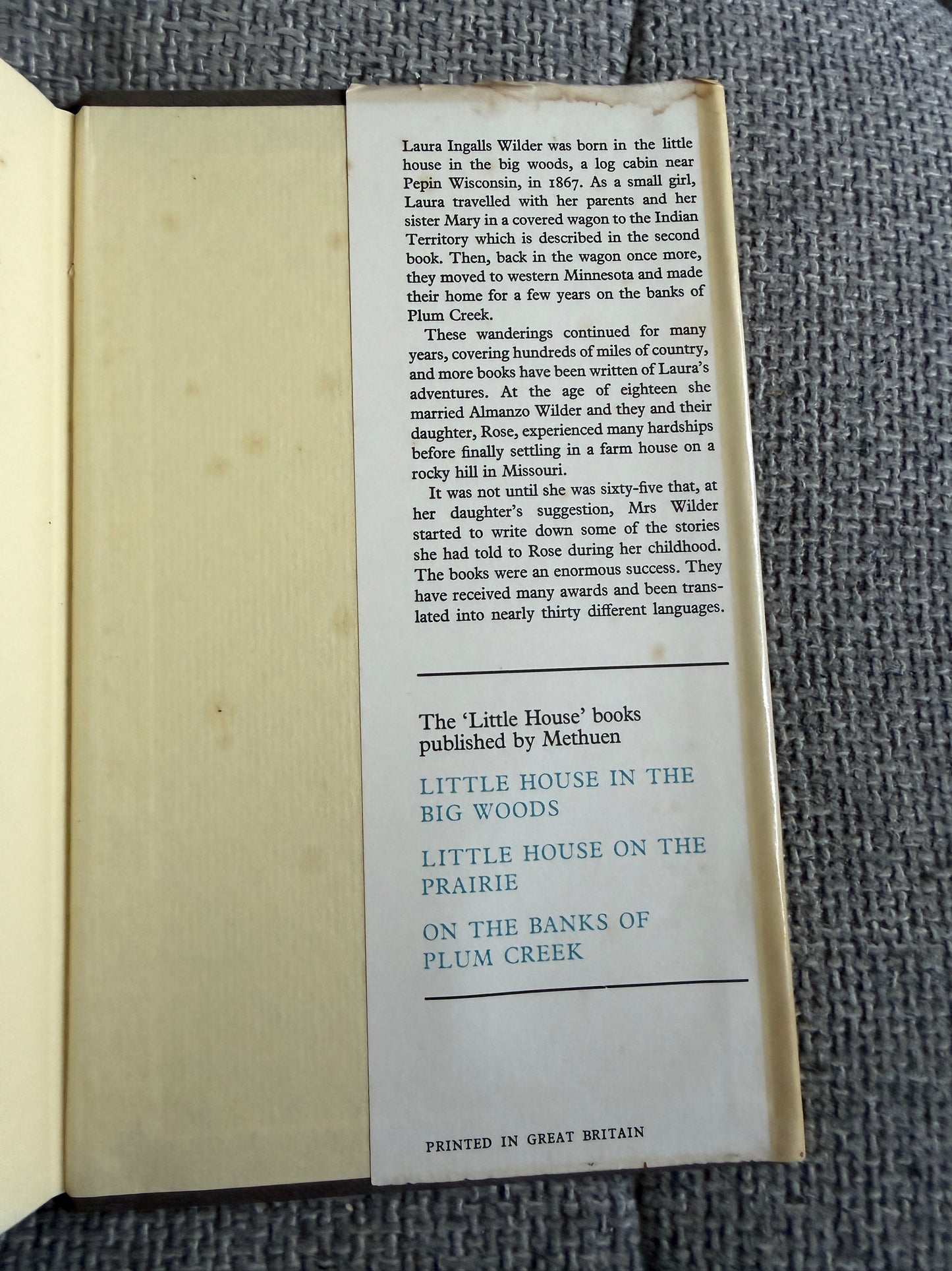 1974 Little House On The Prairie - Laura Ingalls Wilder (Garth Williams illust) Methuen Children’s Books