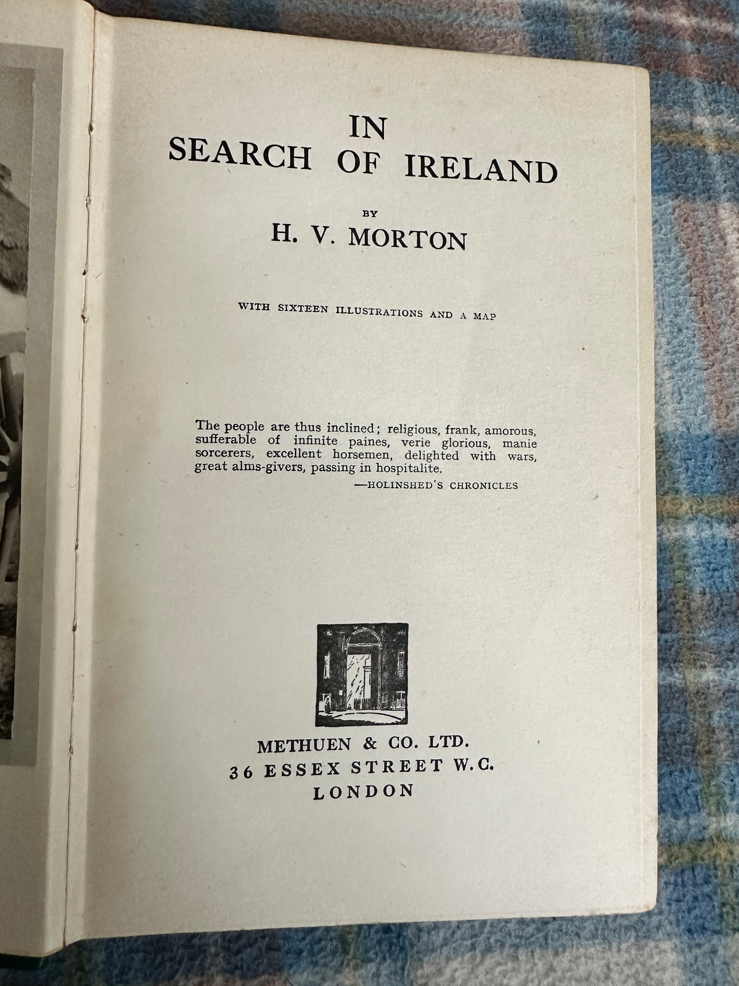 1930*1st* In Search of Ireland - H.V. Morton(Methuen)