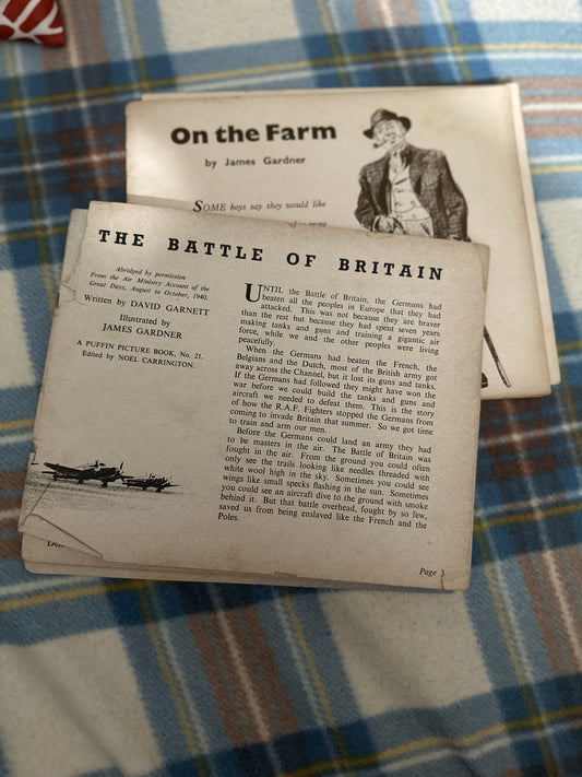 2 x Puffin Picture Books for Spares (Battle Of Britain & On The Farm)