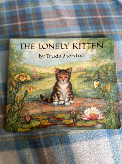 1976 The Lonely Kitten - Truda Mordue (Medici Society)