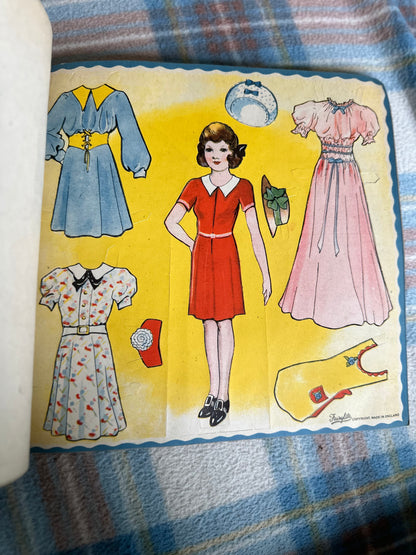 The Fairylite Cut-Out Book: Paper Dolls & Dresses