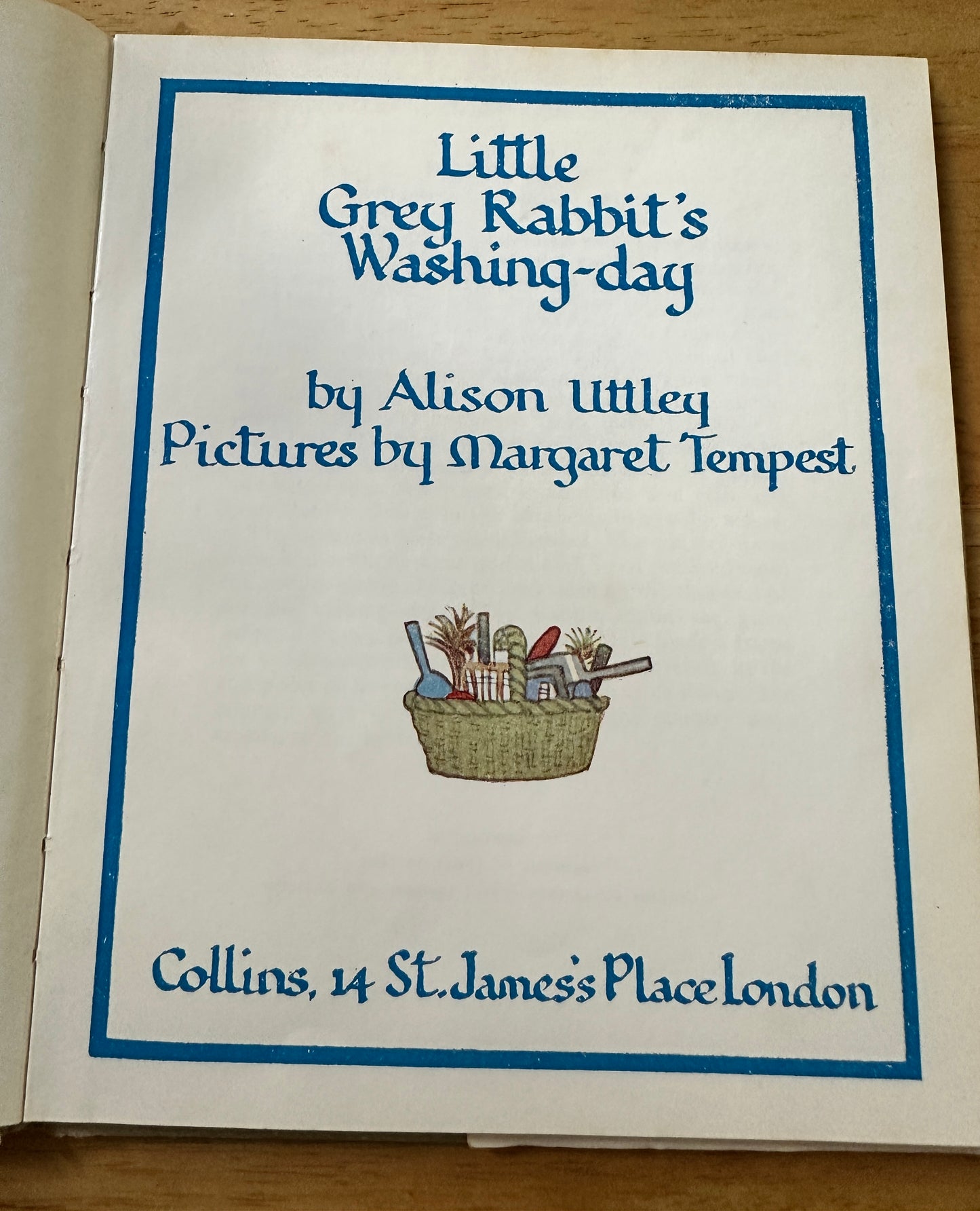 1969 Little Grey Rabbit’s Washing Day - Alison Uttley(Margaret Tempest illustration)Collins