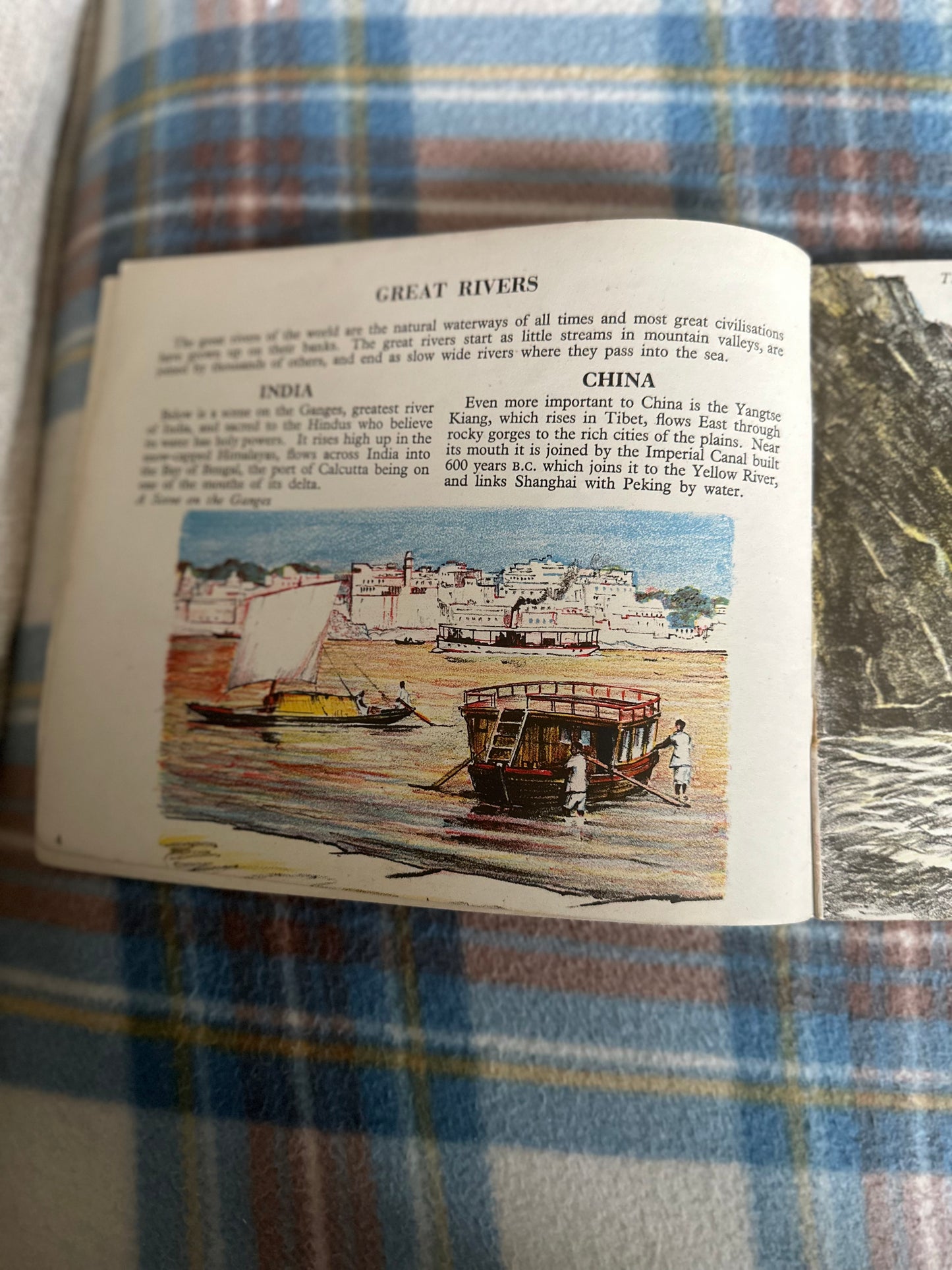 1944 Waterways Of The World - W. Bassett-Lowke(Laurence Dunn illustration) Puffin Picture Book no32