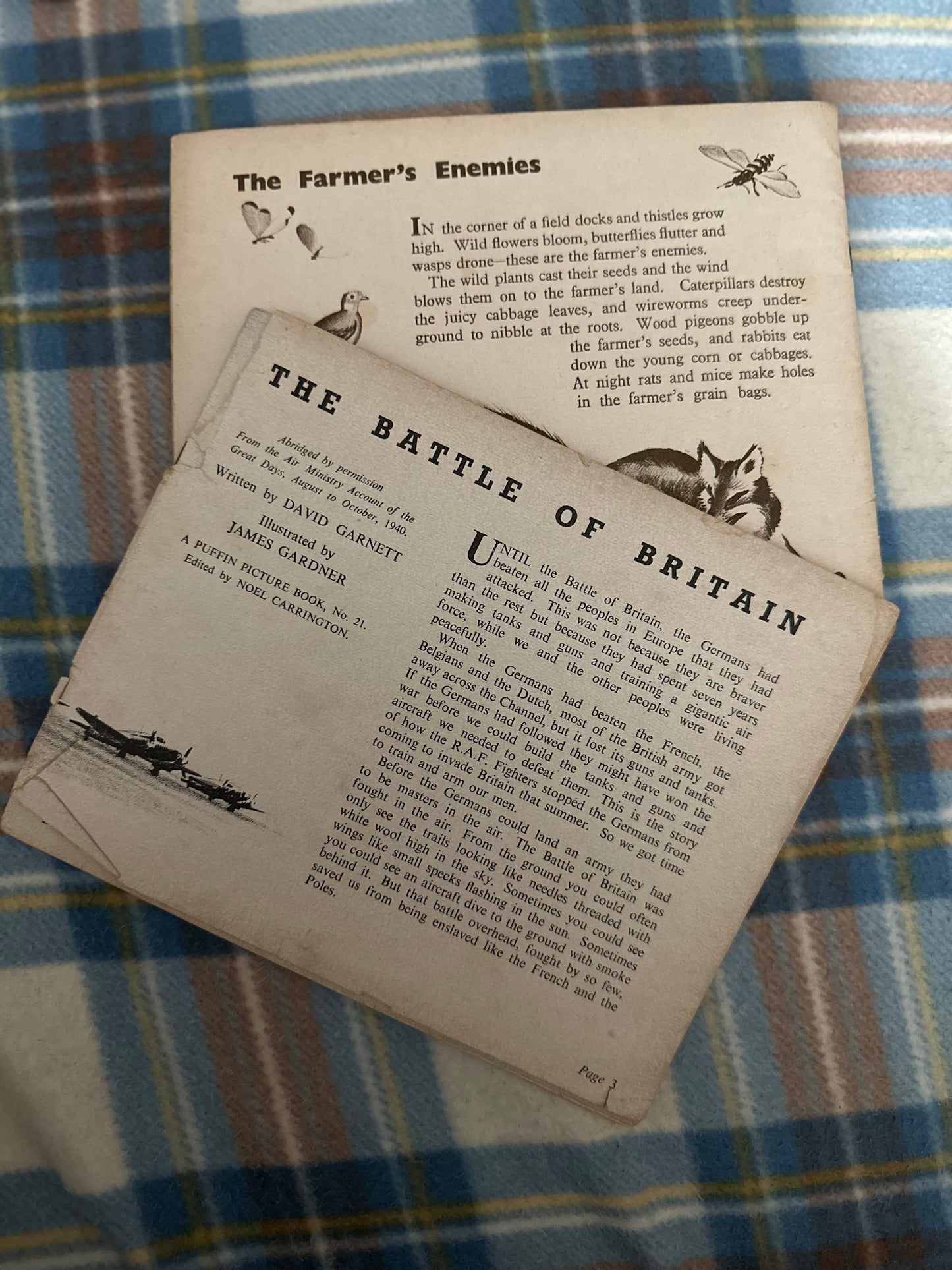 2 x Puffin Picture Books for Spares (Battle Of Britain & On The Farm)