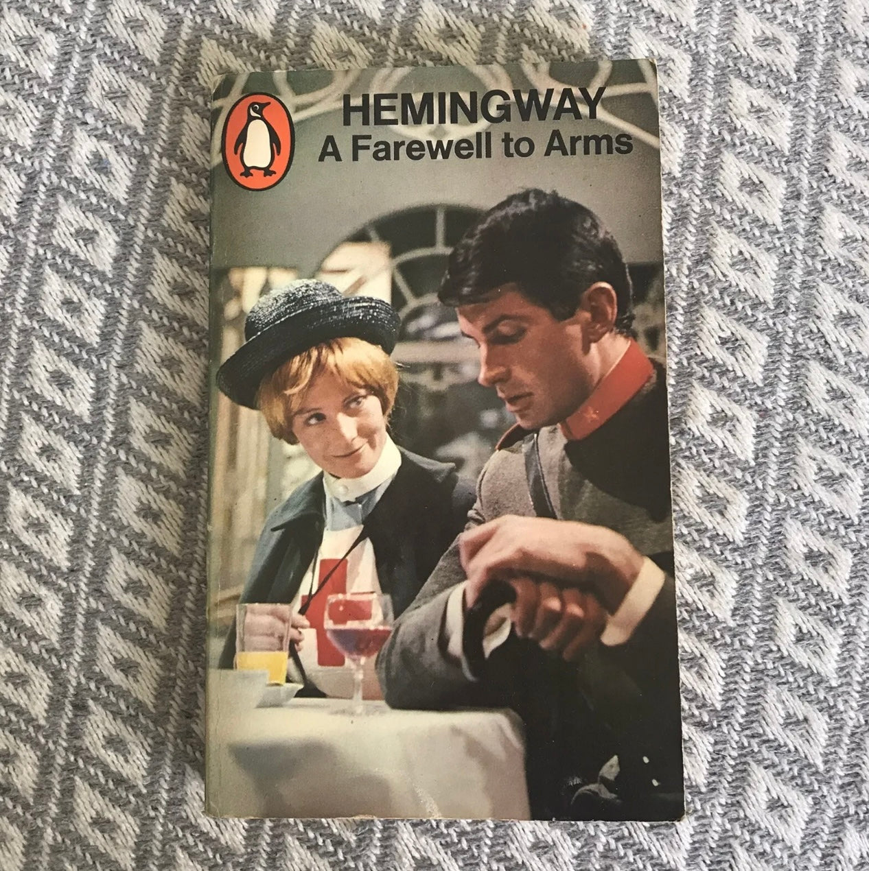 1967 A Farewell To Arms - Ernest Hemingway (Penguin)