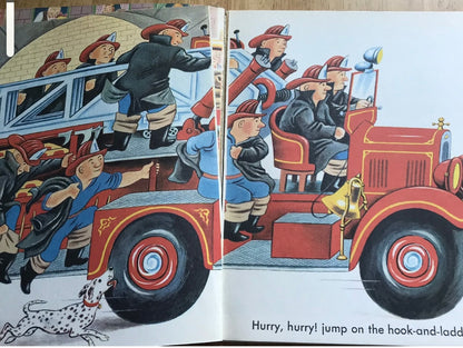 1975 Little Golden Book Fire Engines - Tibor Gergely World Distributor