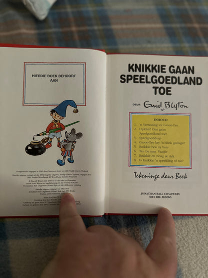 1993 Knikkie Gaan Speelgoedland Toe - Enid Blyton(Afrikaans edition) Jonathan Ball Publishers
