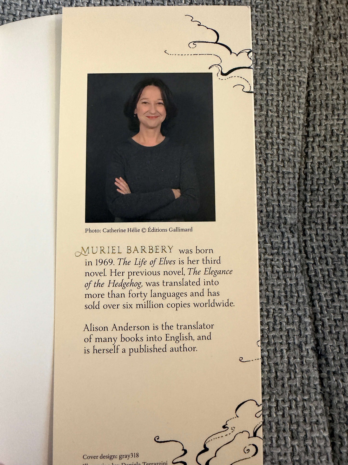 2016 The Life Of Elves - Muriel Barbery (Gallic Books) - Honeyburn Books (UK)