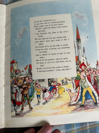 1950’s The Pied Piper Of Hamelin by Robert Browning(illustrated by Eulalie Minfred Banks) Dean & Son Ltd