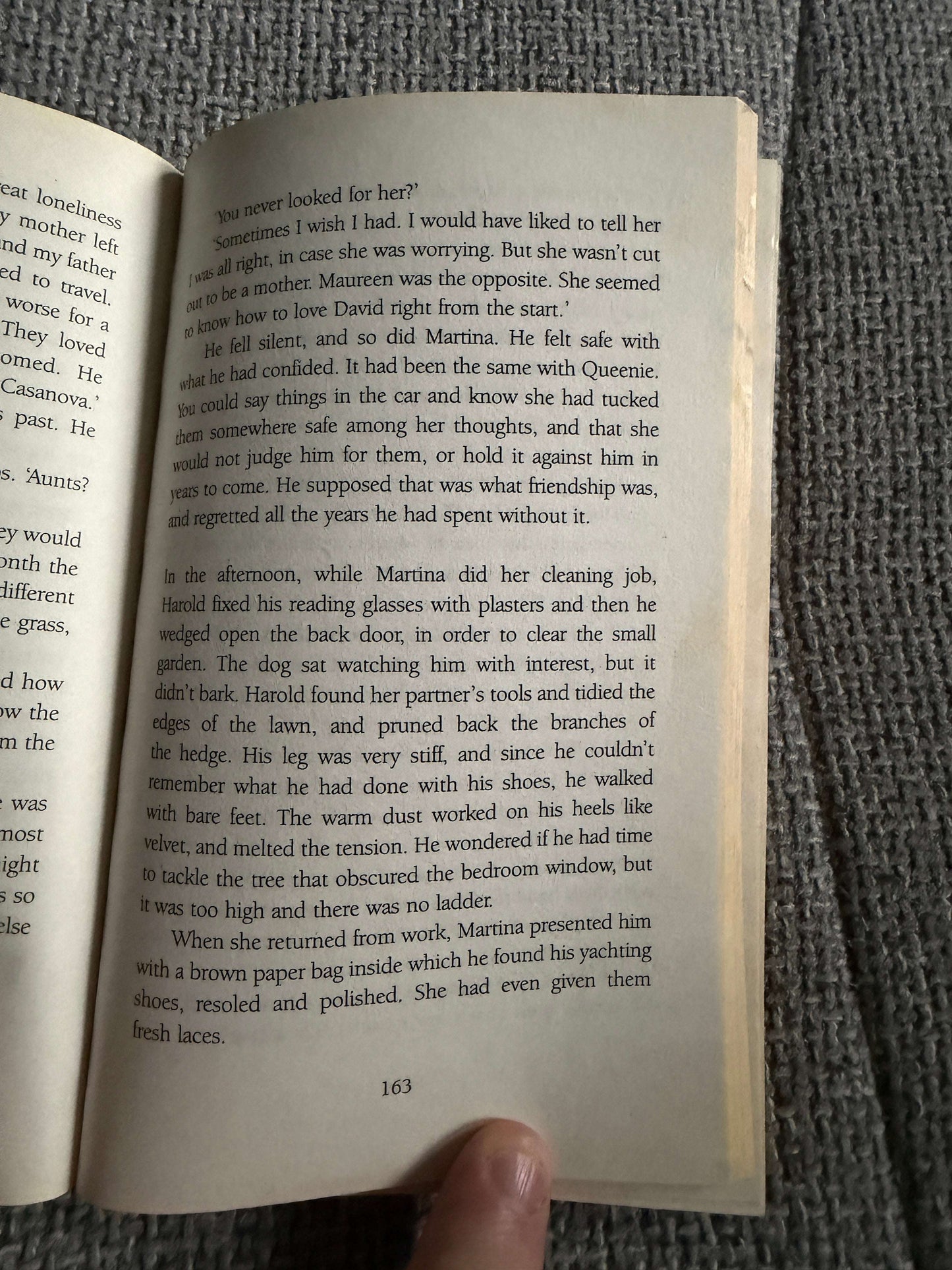 2013*1st* The Unlikely Pilgrimage Of Harold Fry - Rachel Joyce (Black Swan)