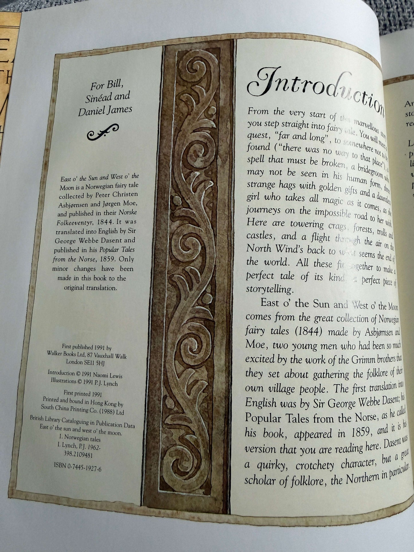 1991*1st* East O’ The Sun & West O’ The Moon - P. J. Lynch (Walker Books)