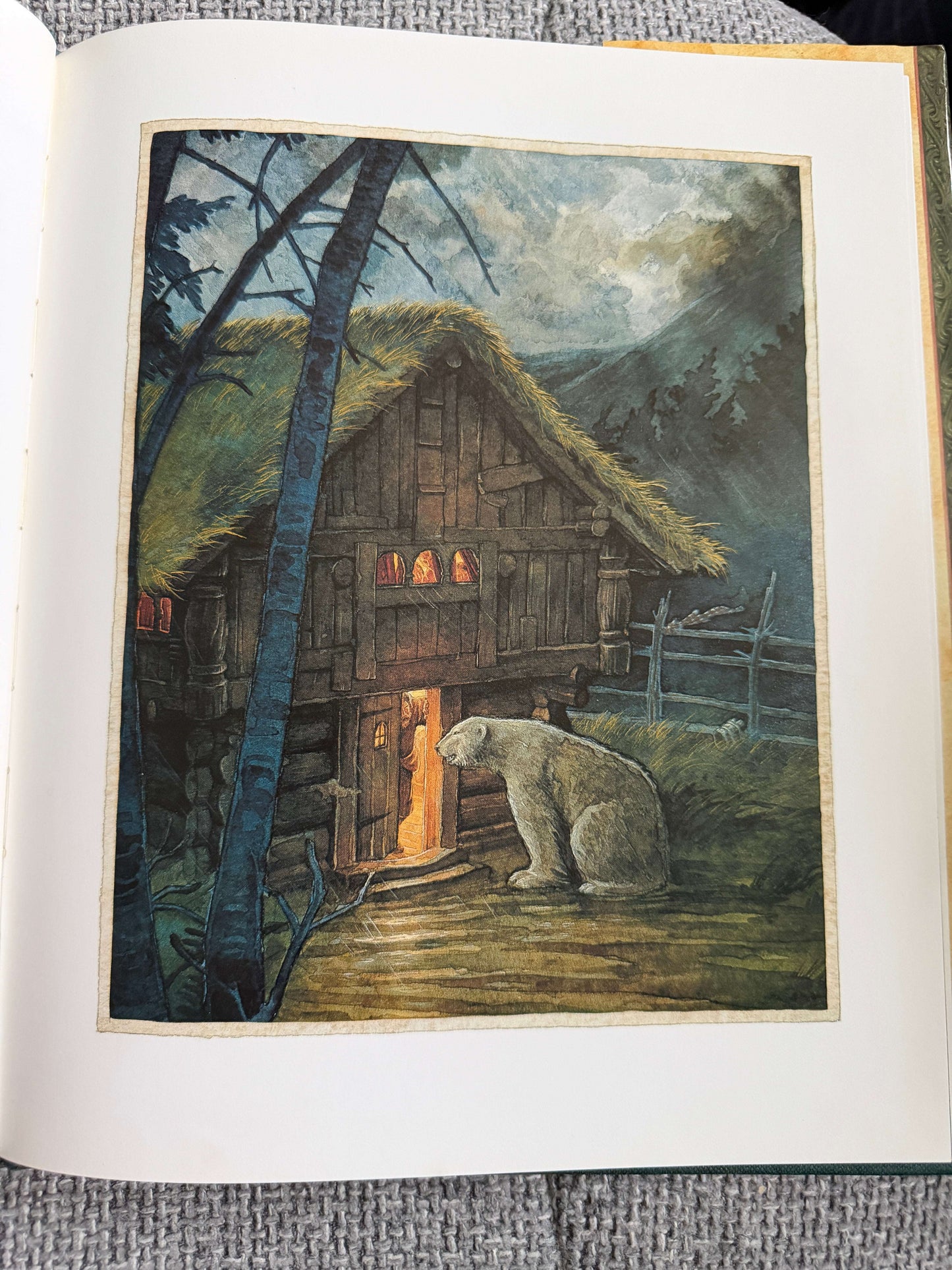 1991*1st* East O’ The Sun & West O’ The Moon - P. J. Lynch (Walker Books)