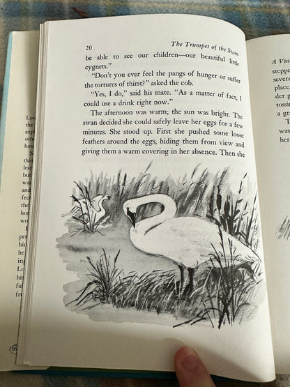 1970*1st* Trumpet Of The Swan - E. B. White(Harper & Row)