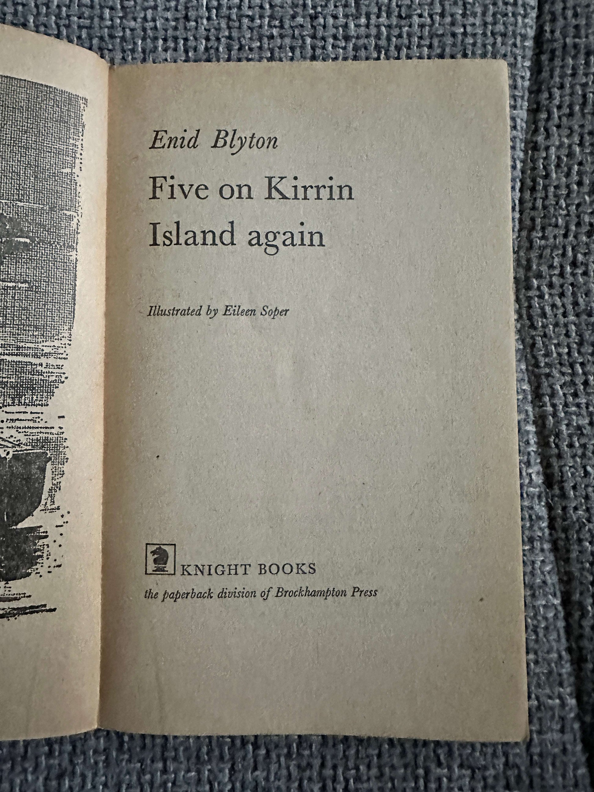 1971 Five On Kirrin Island Again - Enid Blyton (Eileen Soper Illust) Green Knight