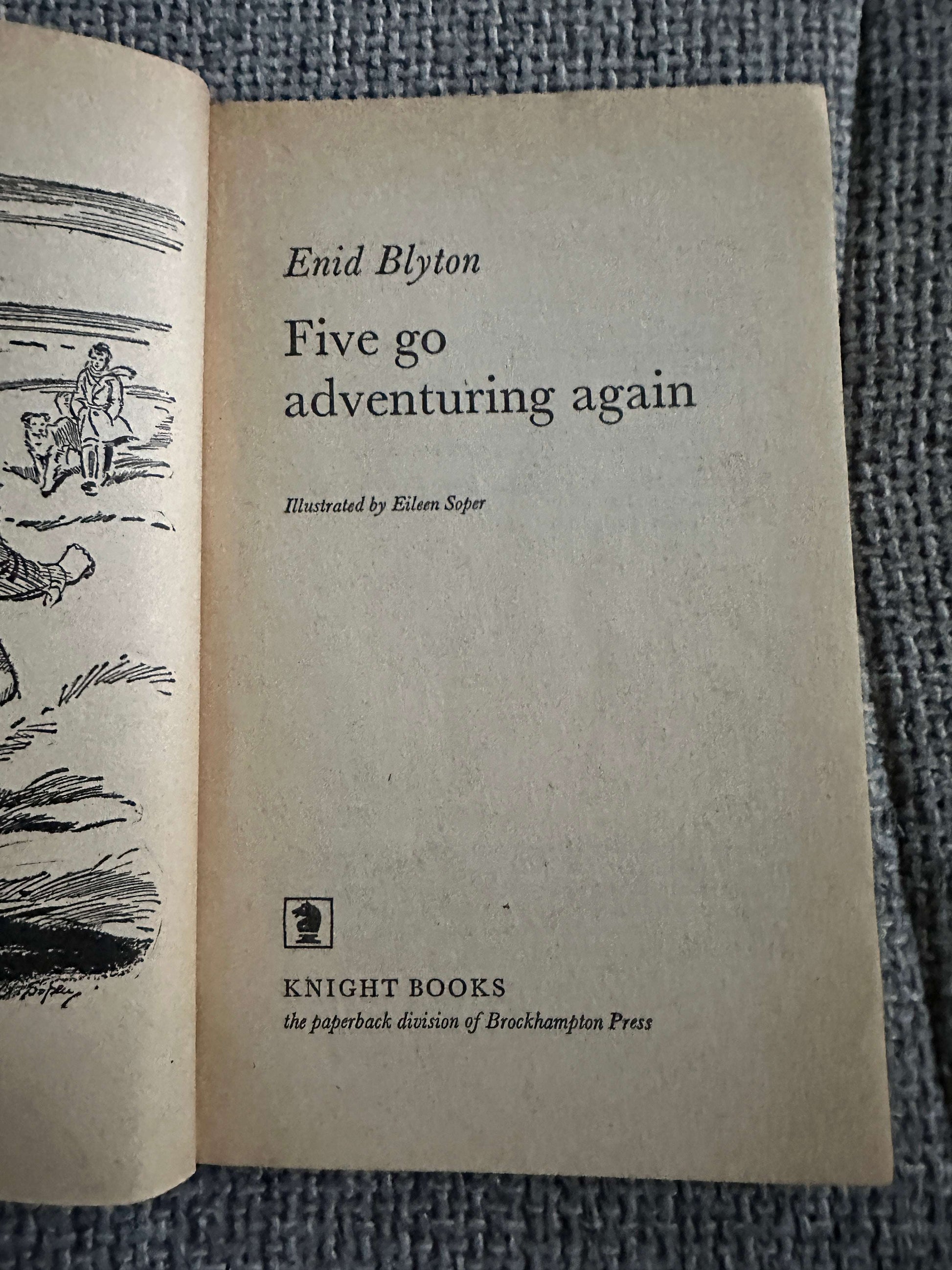 1969 Five Go Adventuring Again - Enid Blyton (Eileen Soper Illust) Green Knight