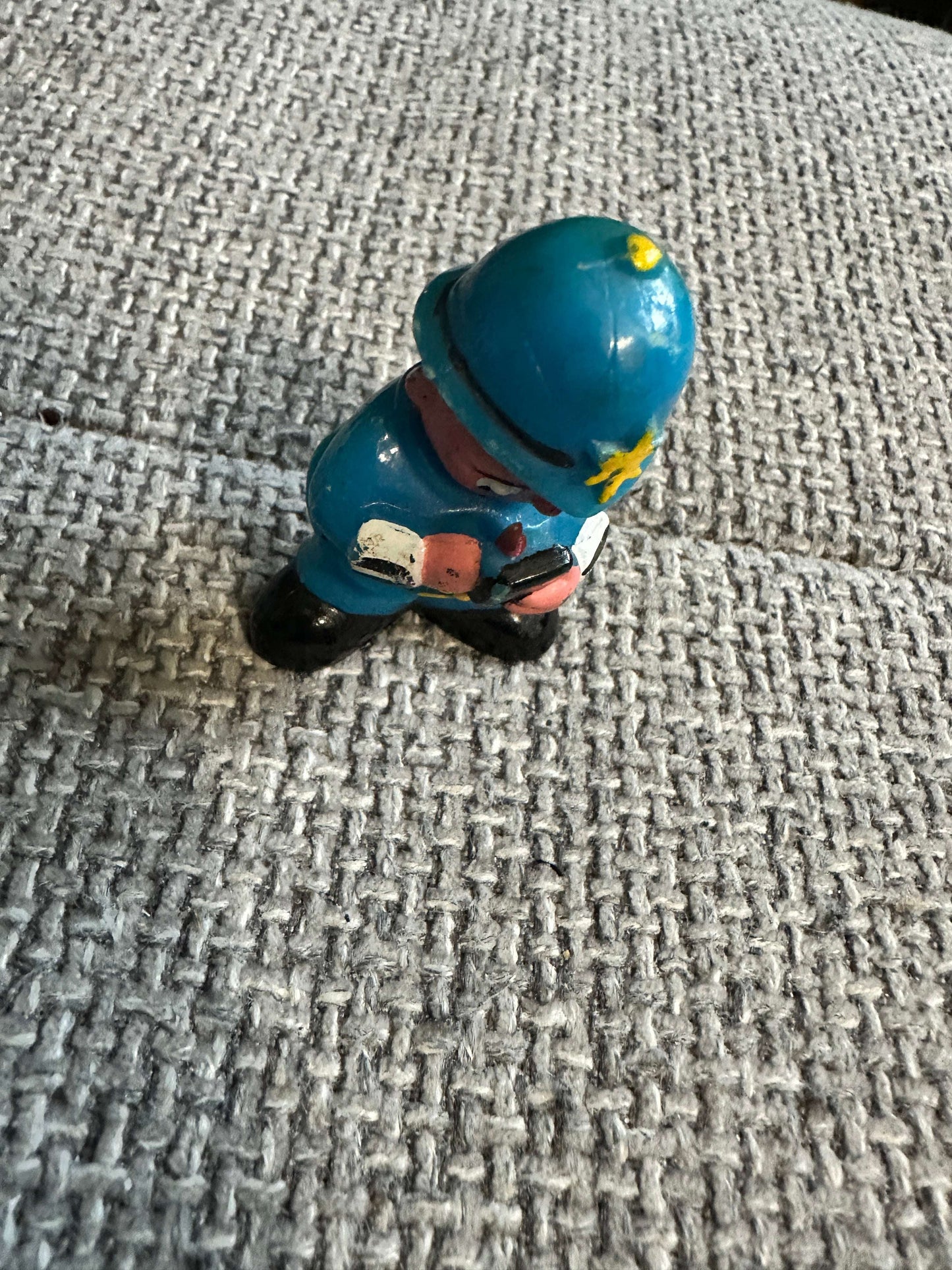 1” Tall PC Plod (Noddy) made in Hong Kong (1975) Plastic