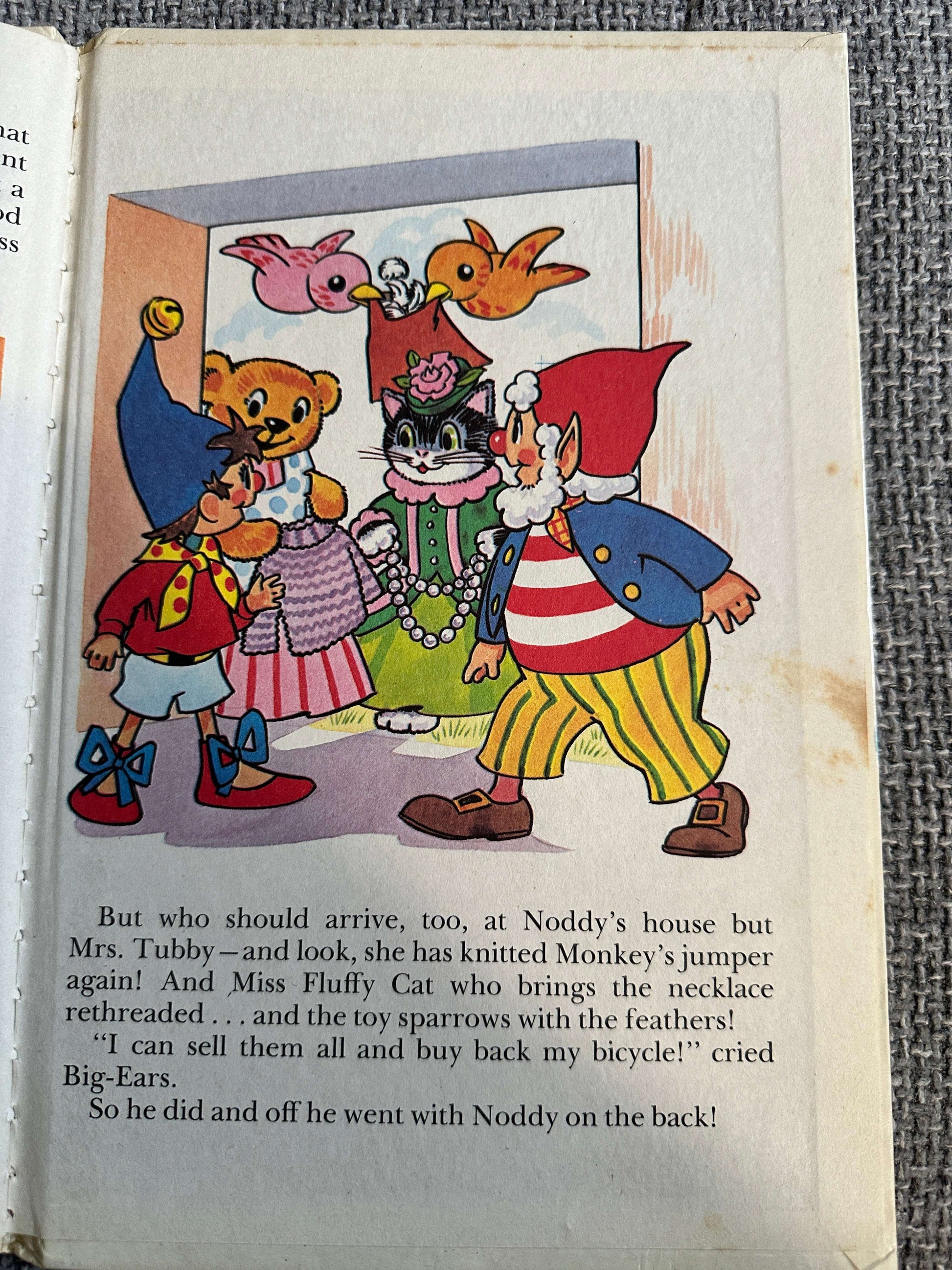 1973 Noddy’s Busy Day - Enid Blyton (Purnell)