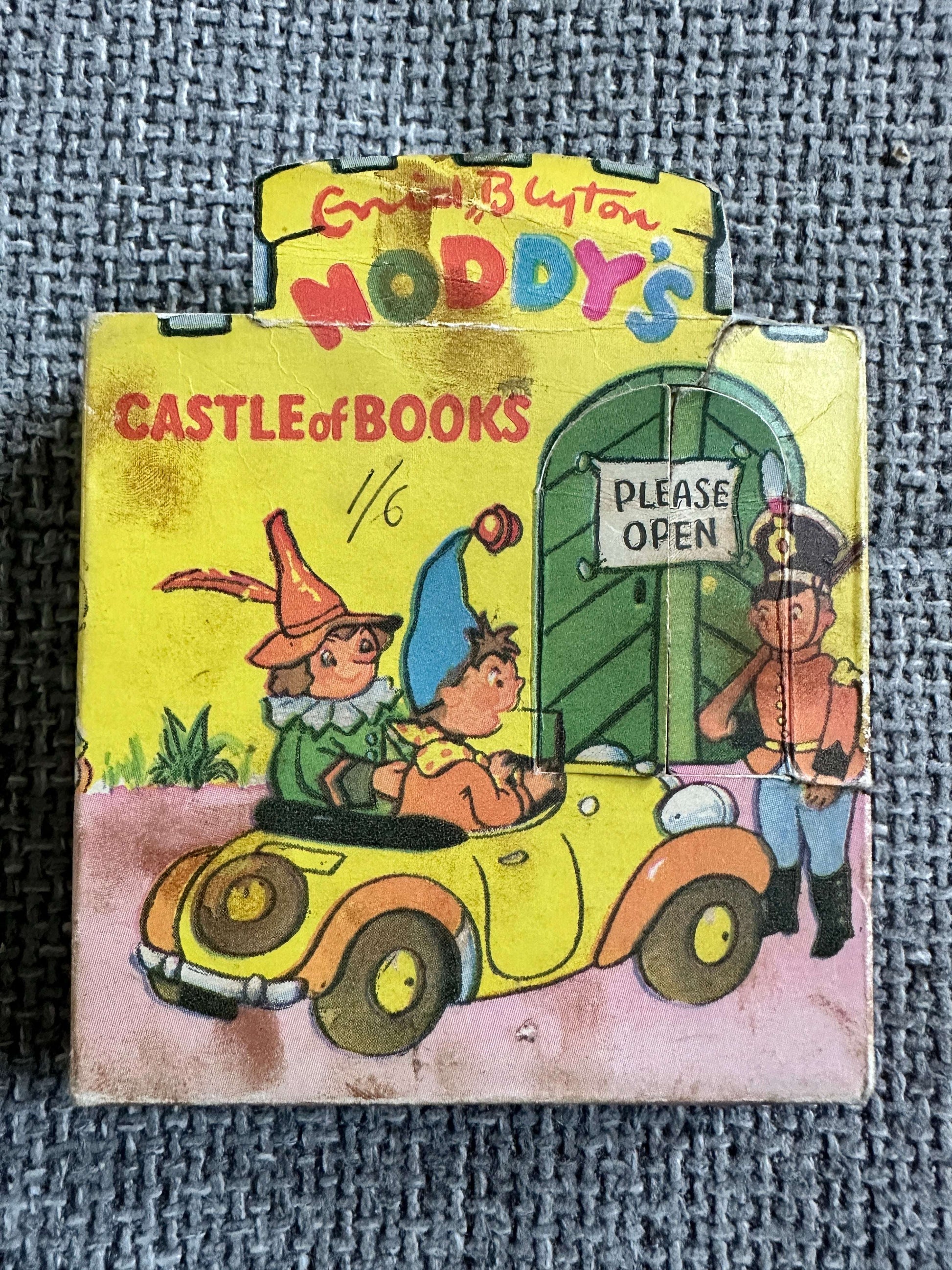 1954 Castle Of Books - Enid Blyton Box (Sampson Low Pub) 5 little books