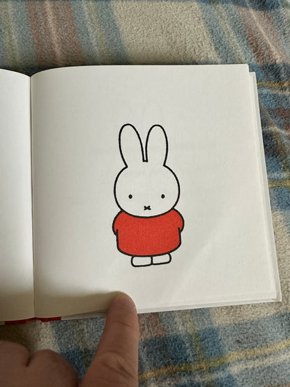 2005 Miffy & The New Baby - Dick Bruna(Egmont)