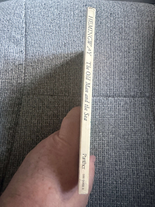 1976 The Old Man & The Sea - Ernest Hemingway (Triad/Panther Publish)