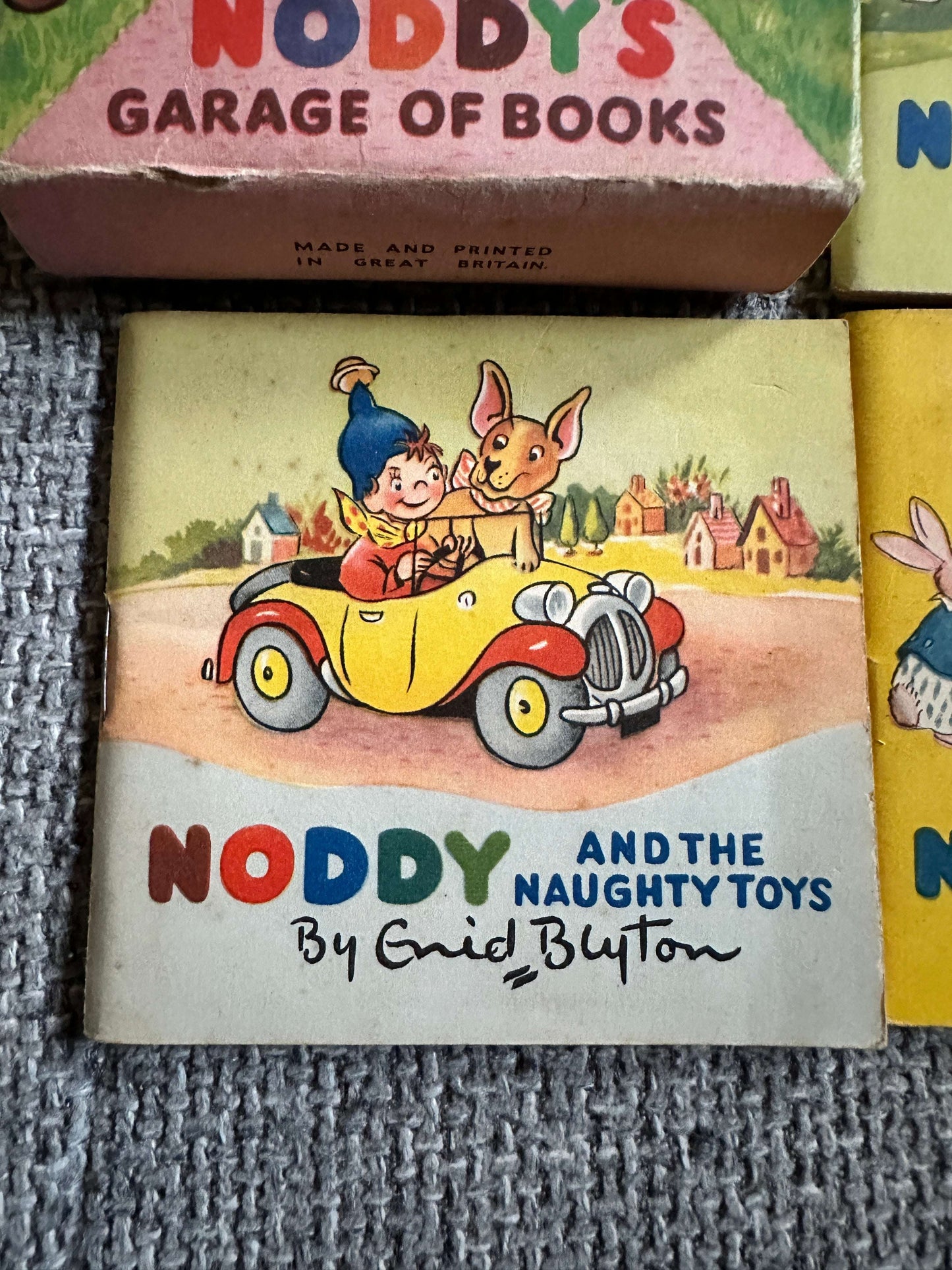 1953 Noddy’s Garage Of Books - Enid Blyton (Beek Illust) Sampson Low