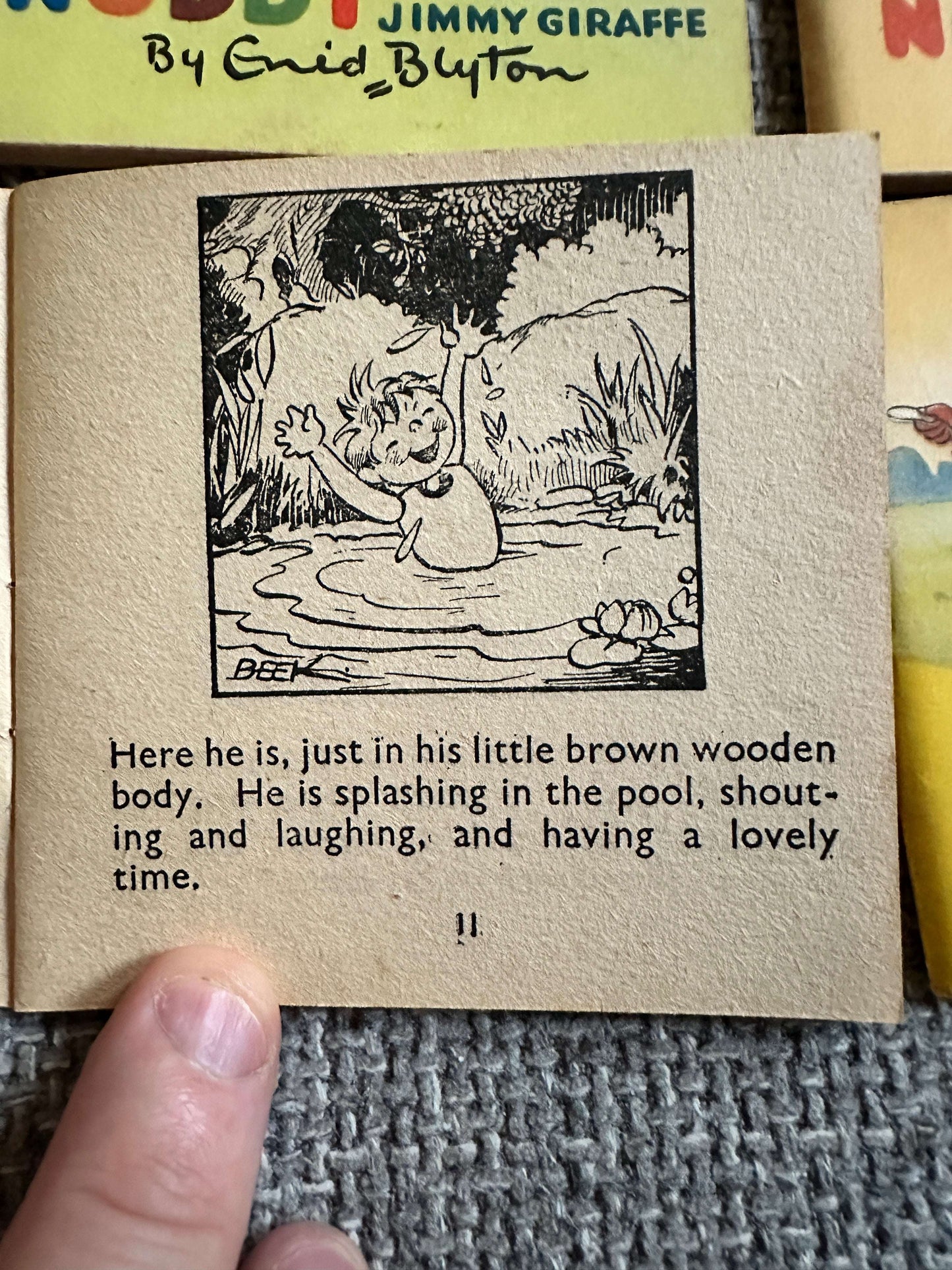 1953 Noddy’s Garage Of Books - Enid Blyton (Beek Illust) Sampson Low