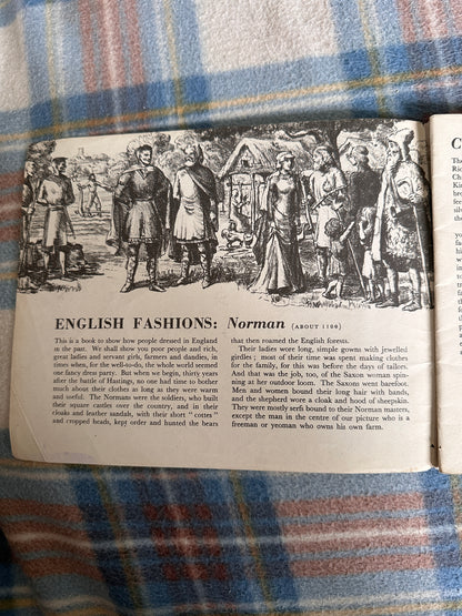 1947 English Fashions(Puffin Picture Book No76) Victor Ross & John Mortimer
