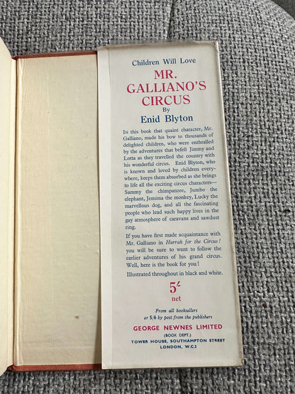 1942 Hurrah For The Circus - Enid Blyton (E.H. Davie Illust) George Newnes Ltd.