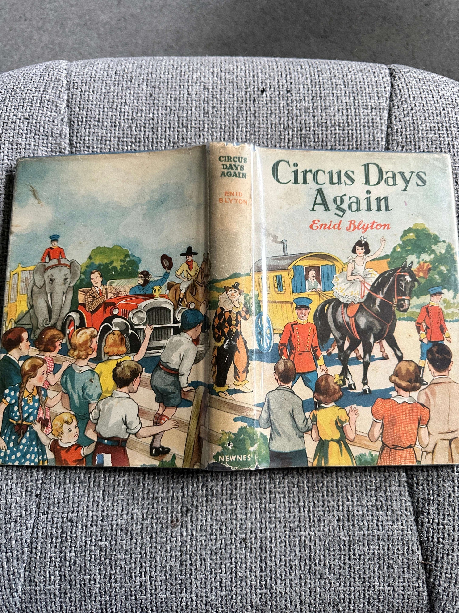 1950 Circus Days Again - Enid Blyton (E. H. Davie Illust) George Newnes Ltd