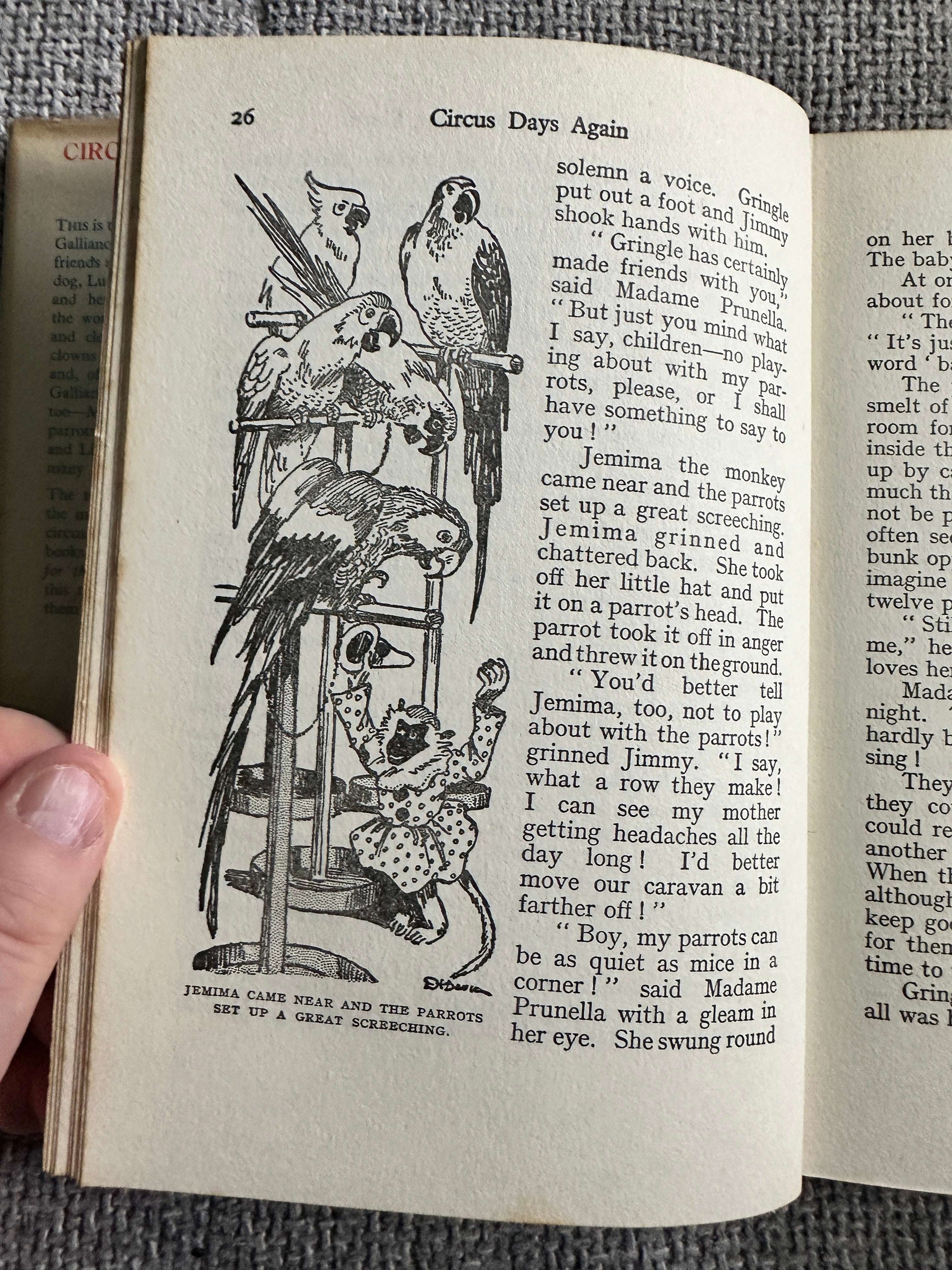 1950 Circus Days Again - Enid Blyton (E. H. Davie Illust) George Newnes Ltd