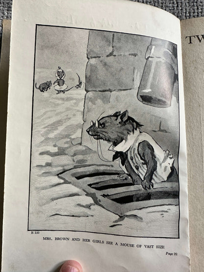 1937 Two Little Mice - Mrs A.H. Garlick (Warwick Goble Illust) Beacon Library Blackie & Son Ltd