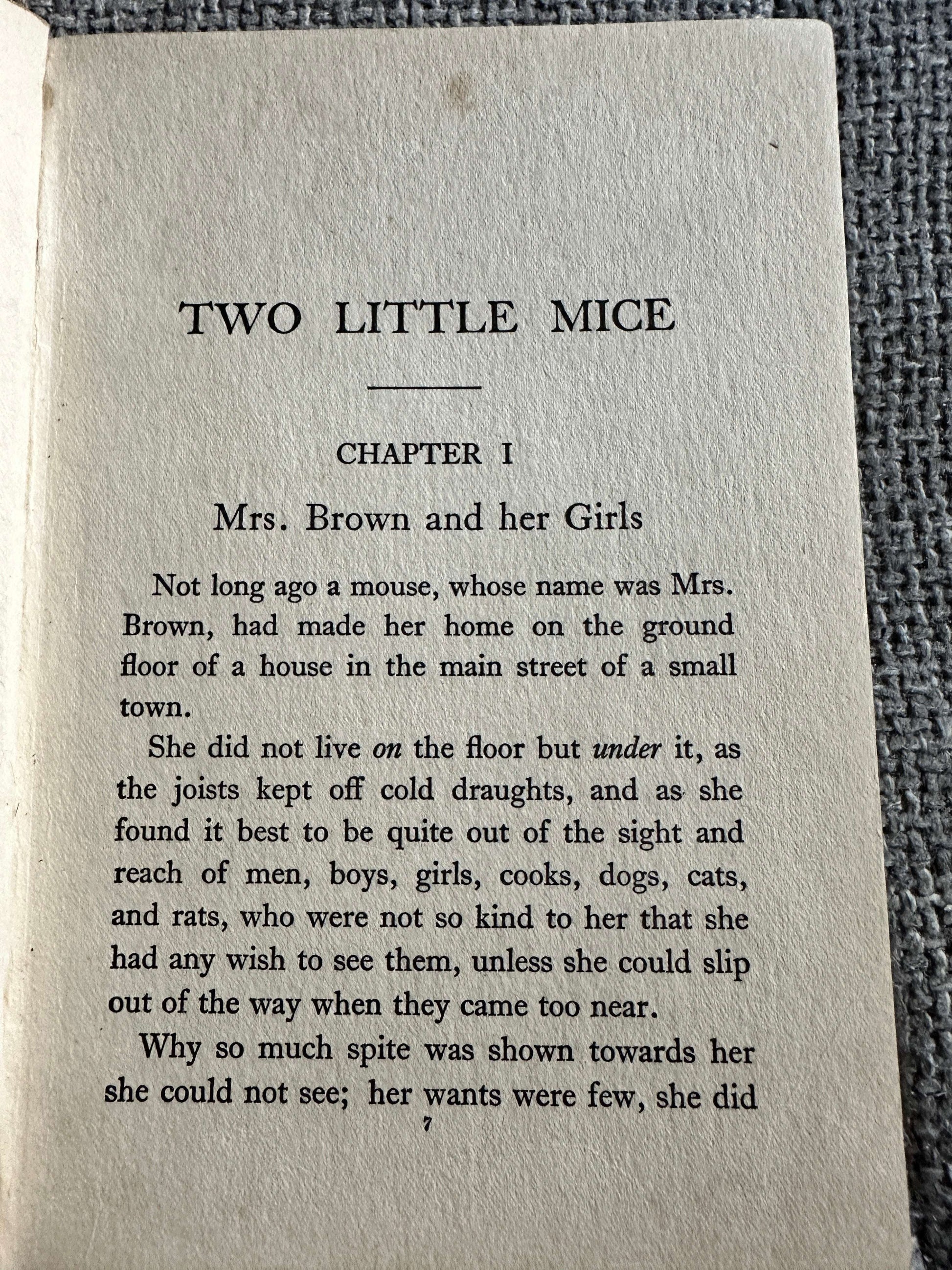 1937 Two Little Mice - Mrs A.H. Garlick (Warwick Goble Illust) Beacon Library Blackie & Son Ltd