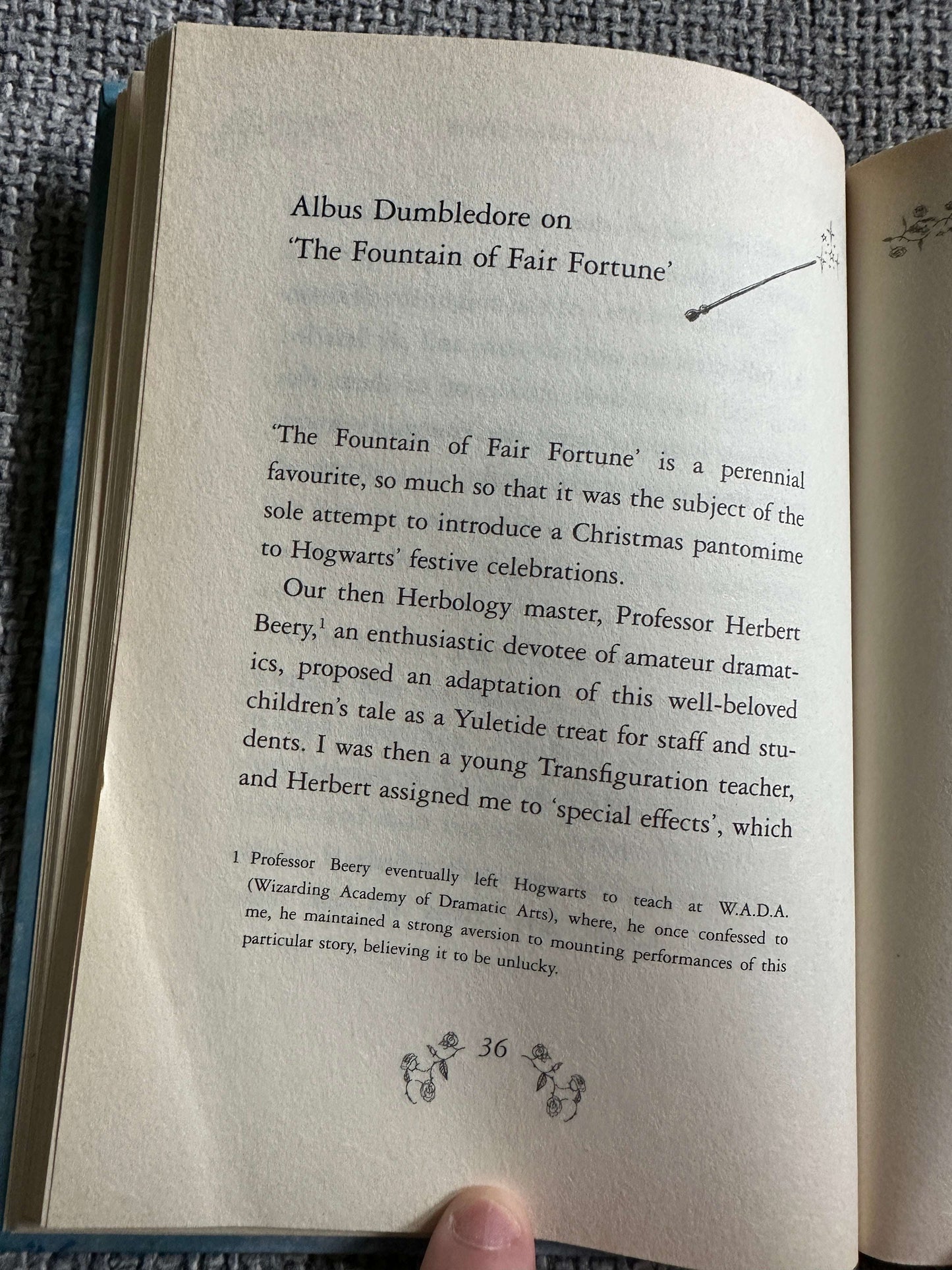 2008*1st* The Tales Of Beedle The Bard - J. K. Rowling (Bloomsbury)