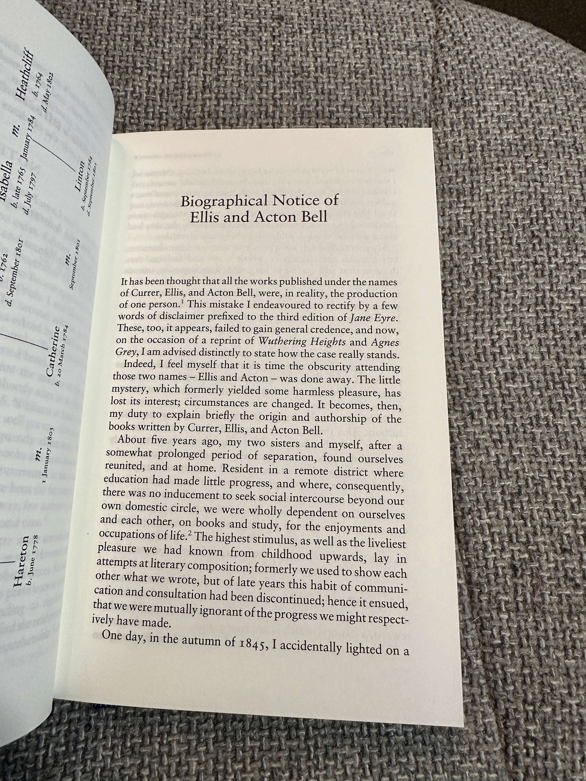 2008 Wuthering Heights - Emily Brontë (Penguin Cloth Classics)
