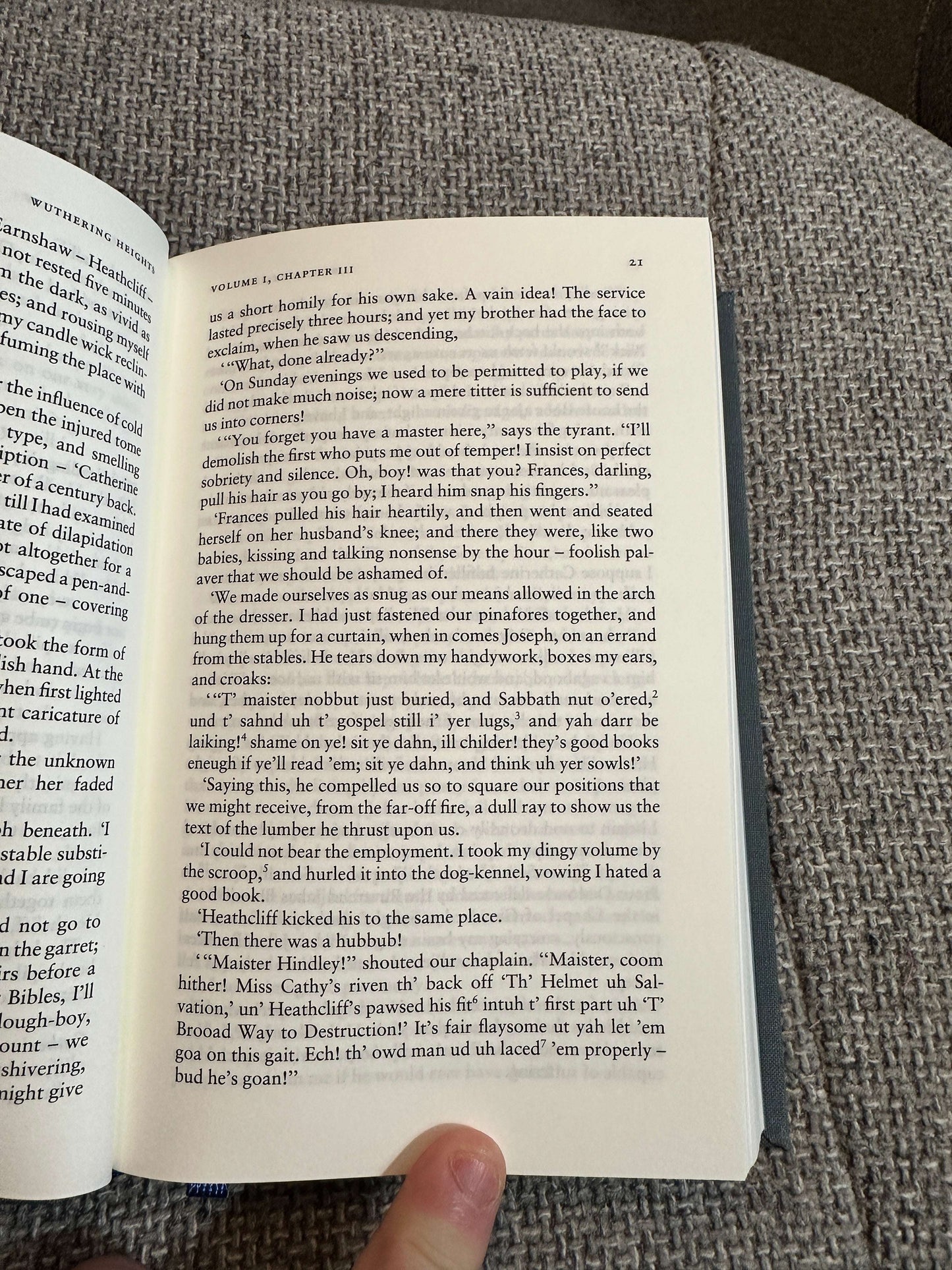 2008 Wuthering Heights - Emily Brontë (Penguin Cloth Classics)