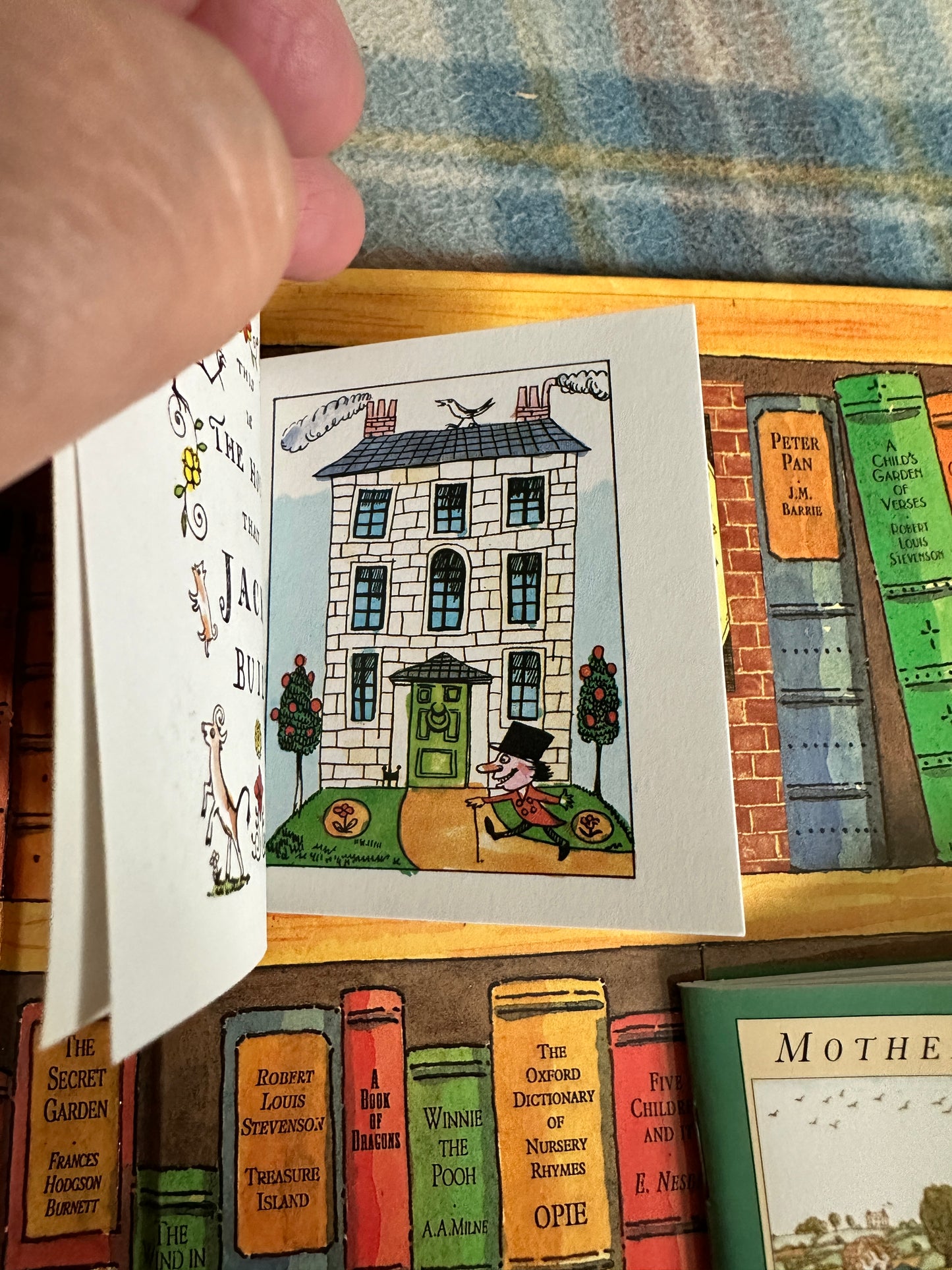 1996 The Book Cupboard(Six Children’s Classics in miniature from the Bodleian Library Oxford) Orion Children’s Books