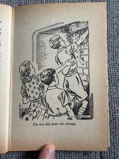 1965 The Treasure Hunters - Enid Blyton (Barbara C. Freeman illust) Collins