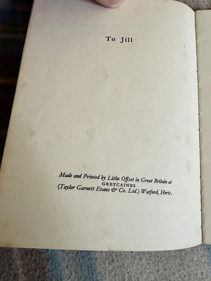 1953 Two Little Pigs(Book One) Rosalie K. Fry(Hutchinson’s)