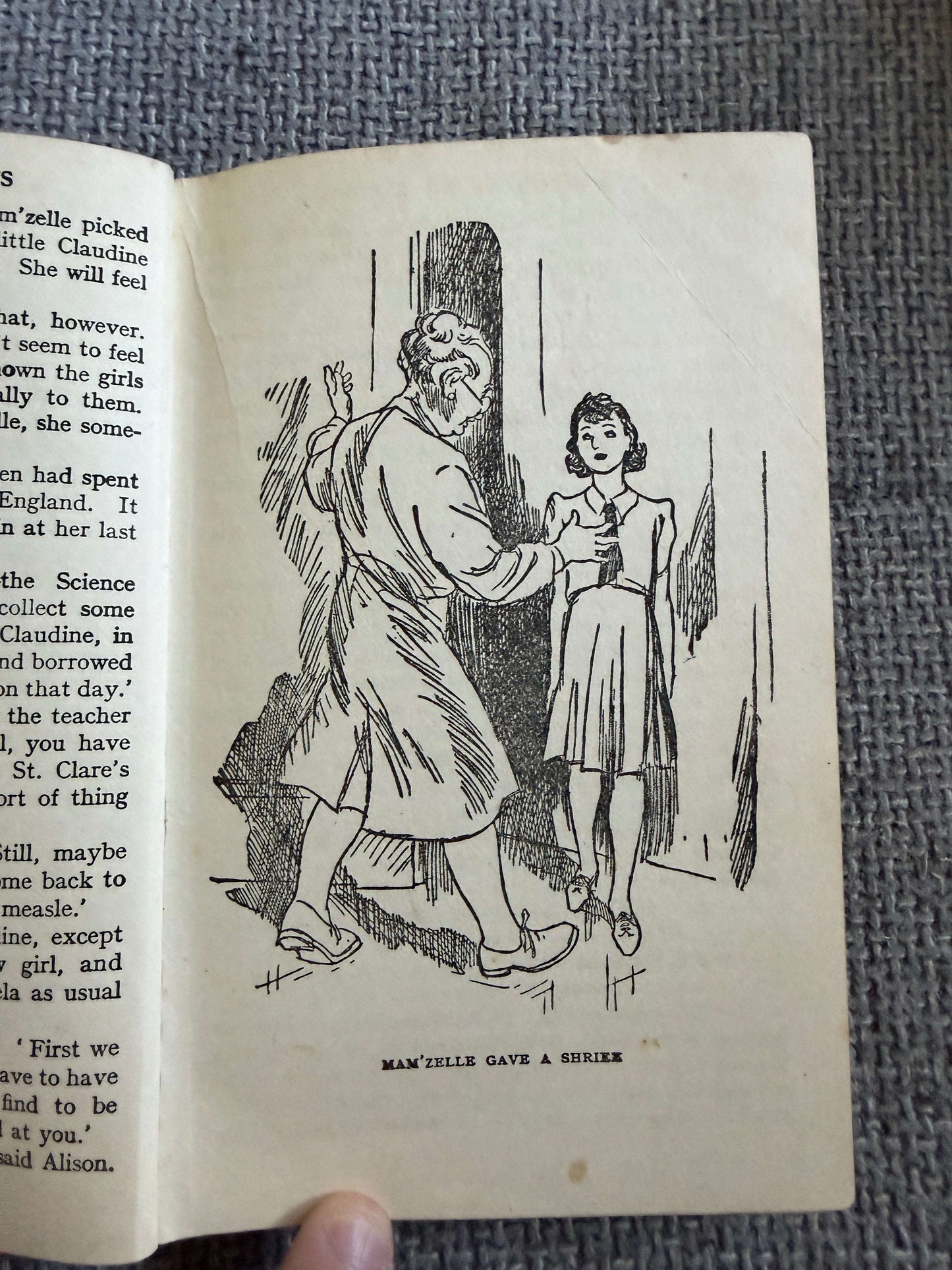 1961 Claudine At St. Clare’s - Enid Blyton (W. Lindsay Cable illust) Methuen
