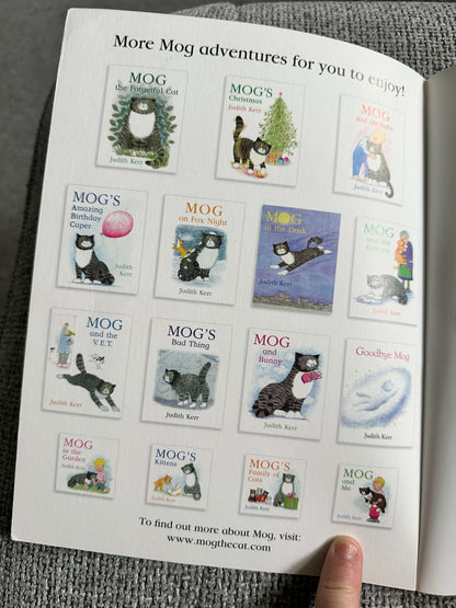 2015*1st* Mog’s Christmas Calamity - Judith Kerr (HarperCollins)