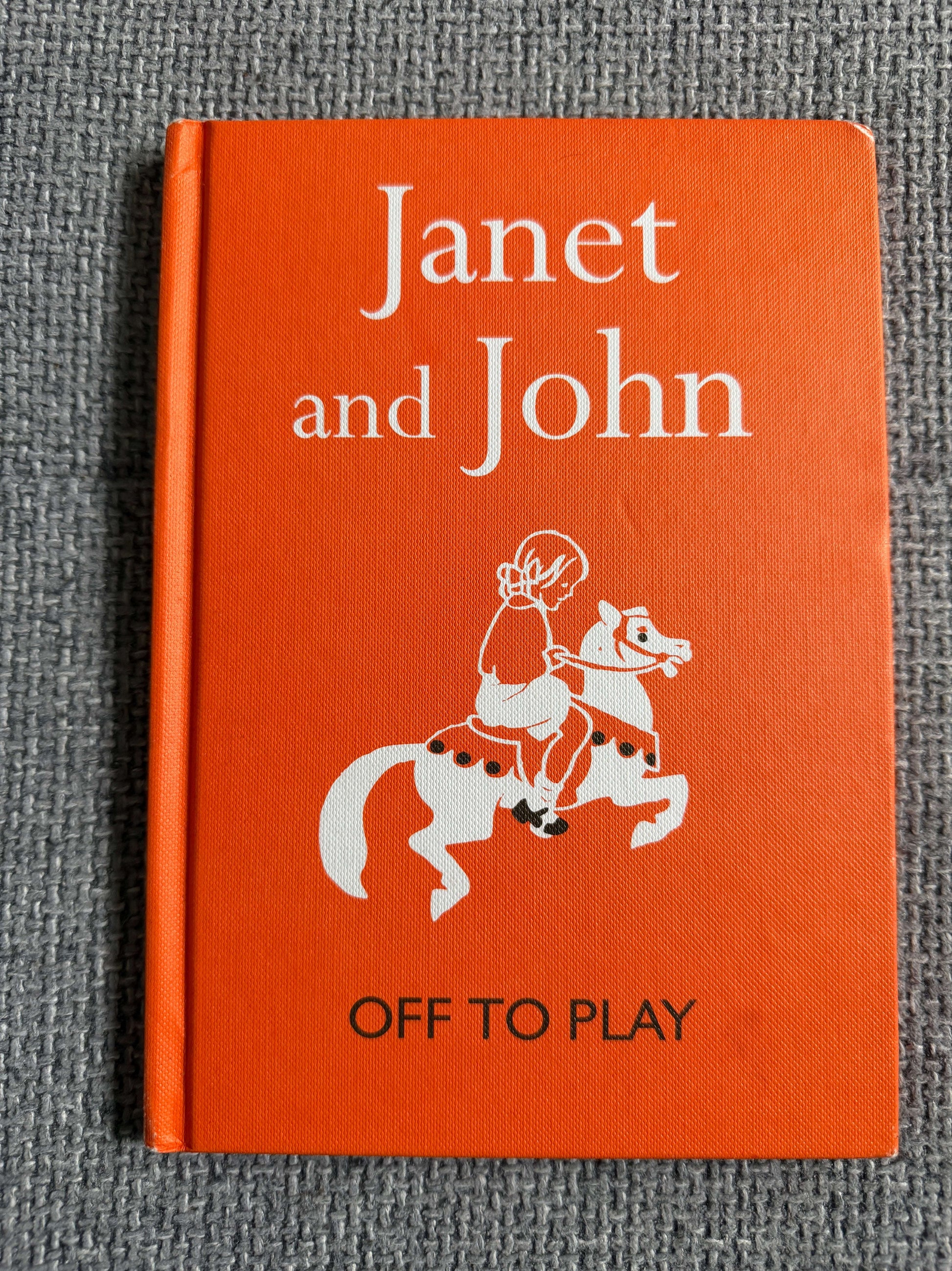 2007 Janet & John: Off To Play - Mabel O’Donnell & Rona Munro ( Florence & Margaret C. Hoopes illust) Summersdale
