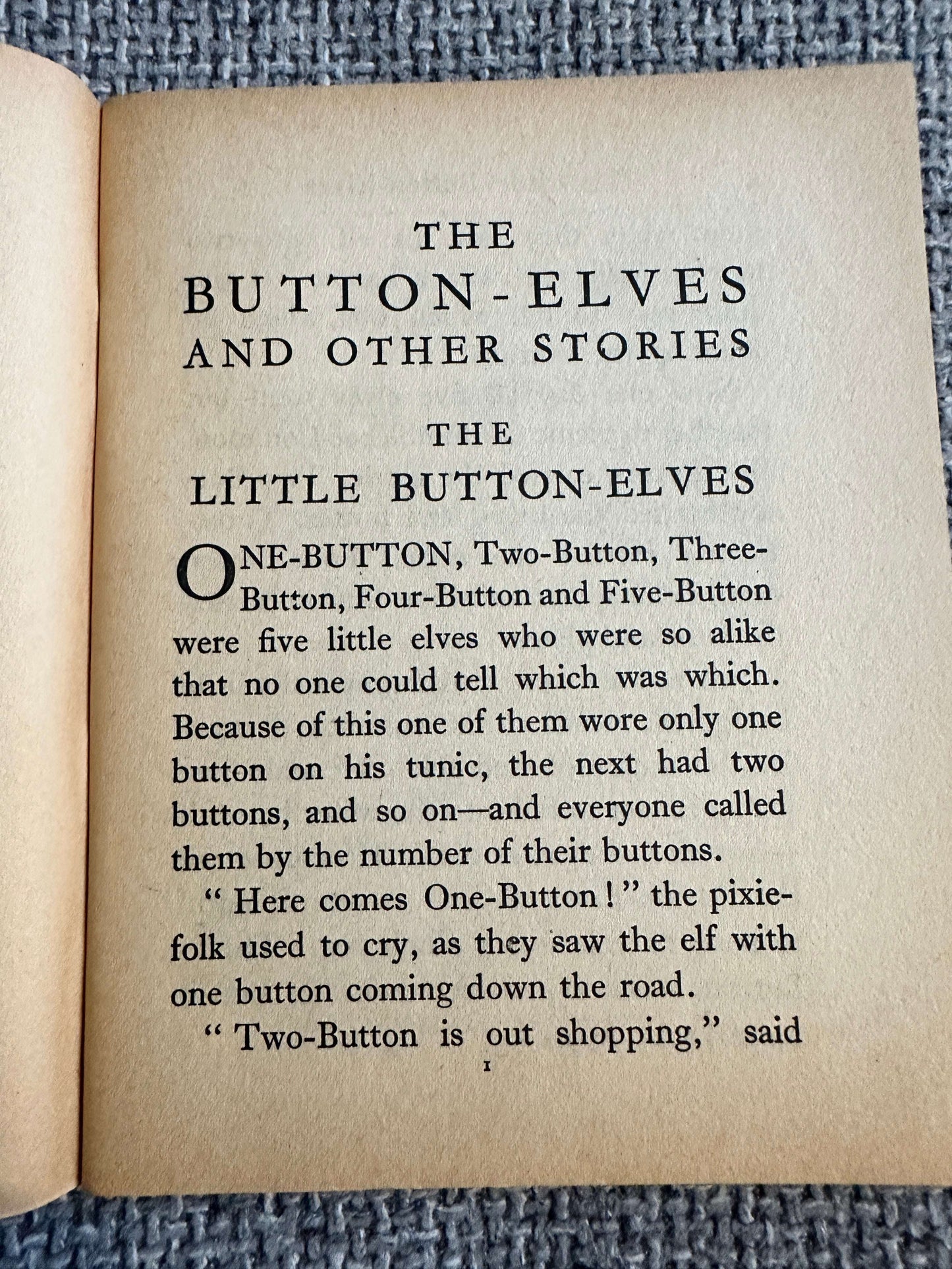 1963 The Little Button-Elves (Little Books 13) Enid Blyton (W. & A. K. Johnston & G. W. Bacon Ltd)