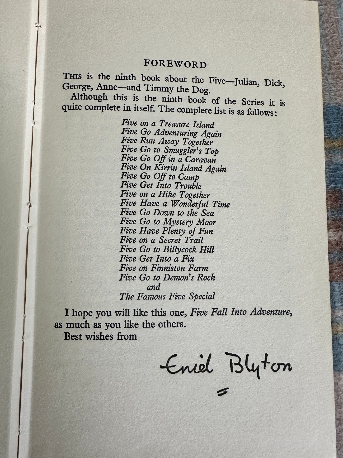 1962 Five Fall Into Adventure - Enid Blyton(Eileen Soper illustration)Hodder & Stoughton