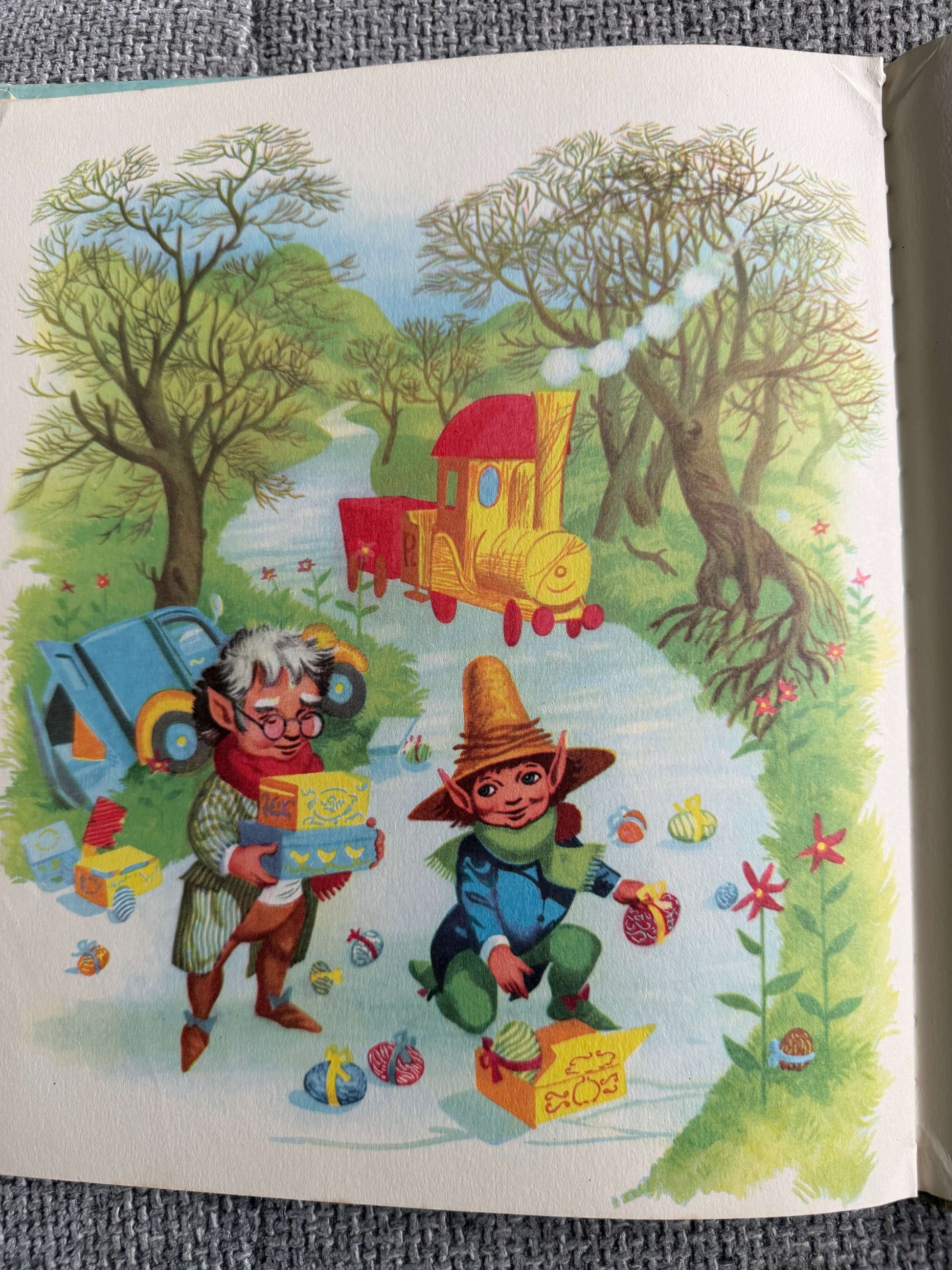 1958 Rumble & Chuff The Second Book - Enid Blyton (David Walsh illust) Juvenile Productions Ltd - Honeyburn Books (UK)